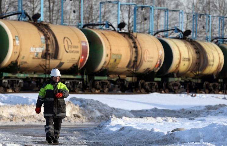 В Севастополь  отправили поезда с бензином из Самары и Краснодара