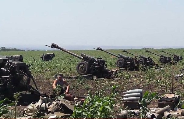 ВСУ выпустили почти две сотни мин и снарядов по окраинам Горловки и Донецка