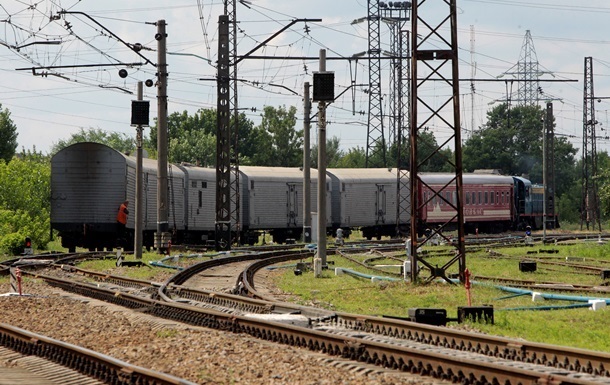 На Луганщине на железной дороге произошел взрыв, есть раненые