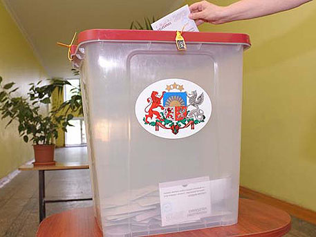 На выборах в Латвии побеждает русскоязычная партия