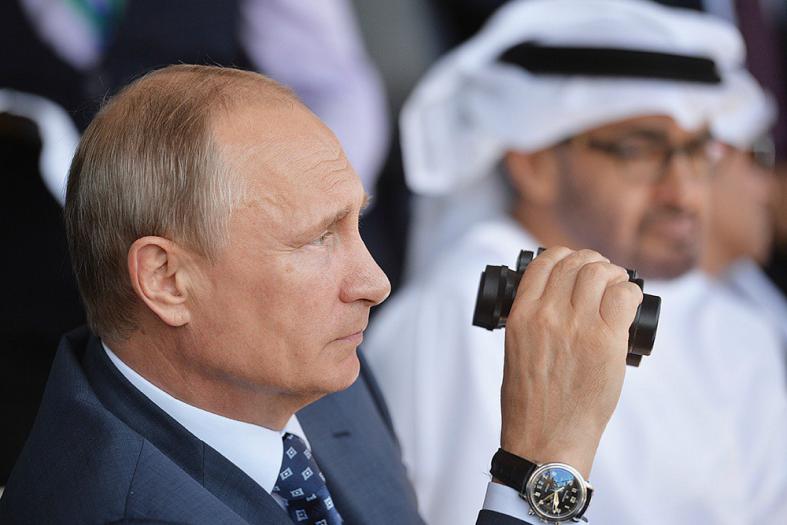 Путину показали МАКС-2015