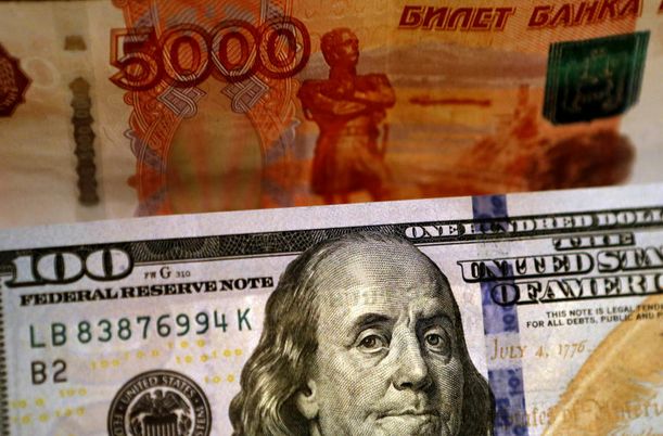 Forbes: Санкции не смогли «убить» российскую экономику