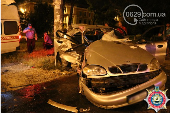 Автомобиль с пьяными бойцами "Азова" попал в ДТП