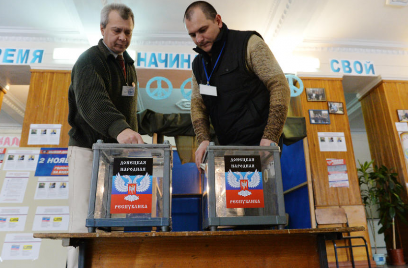 В ДНР и ЛНР открылись участки для голосования