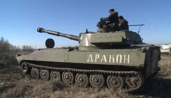 Ополченцы ДНР продолжают отвод своих войск от линии соприкосновения (видео)