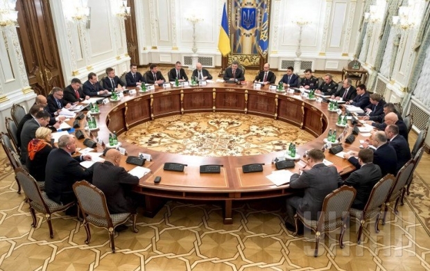 СНБО Украины вновь отказался назвать вещи своими именами