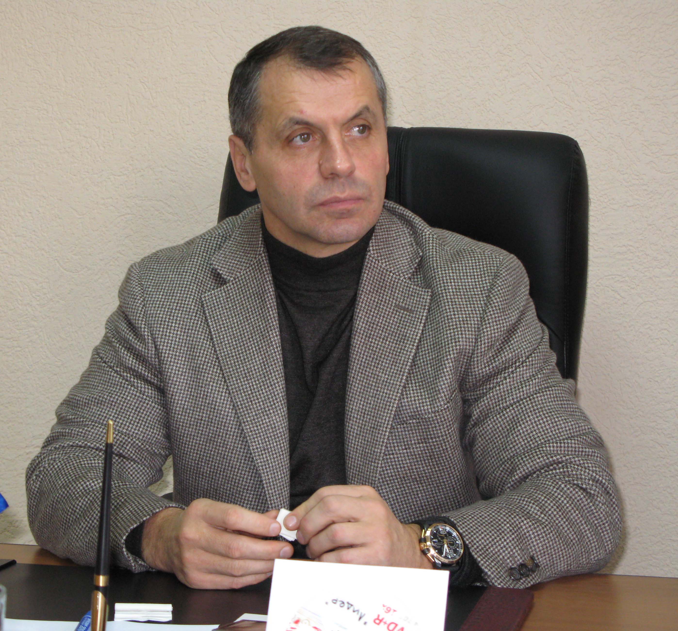 Каждый пятый крымский депутат самоустранился от преодоления последствий блэкаута.