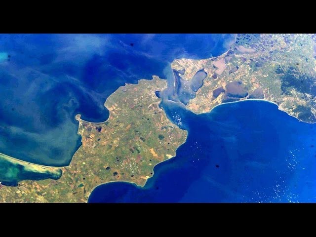 Киев хочет расторгнуть договор с РФ по Керченскому проливу и Азовскому морю