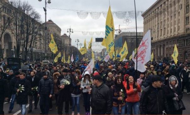 против мэра Киева проводится митинг