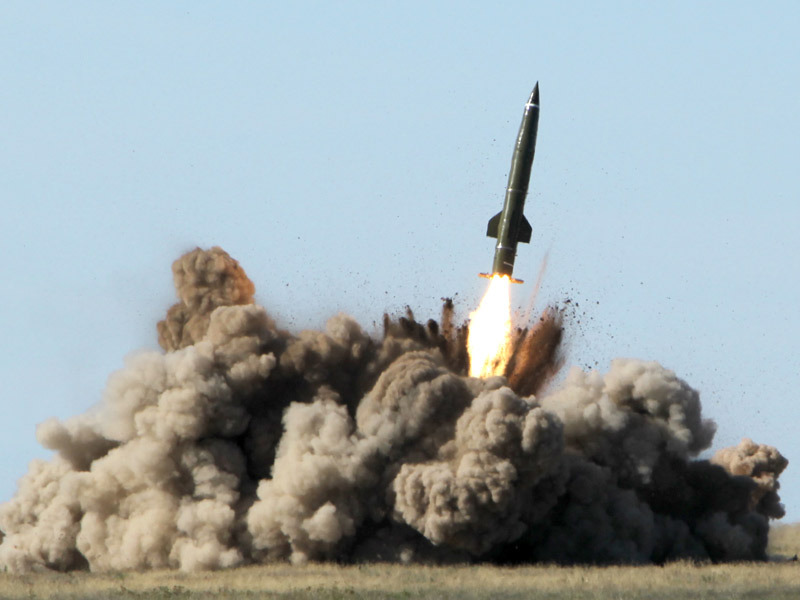 Хунта готовится впервые применить ракеты комплекса "Точка"