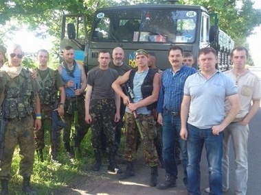 Силовиков 3 месяца держат под арестом за выход из окружения через Россию