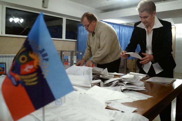 Продолжается подсчёт голосов в Донбассе: В ДНР лидирует Захарченко, в ЛНР — Плотницкий