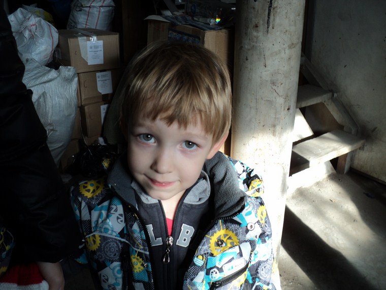 Сладости для детей Новороссии. Отчёт по работе гуманитарного склада в Ростове-на-Дону и его будни за 10 ноября 2014