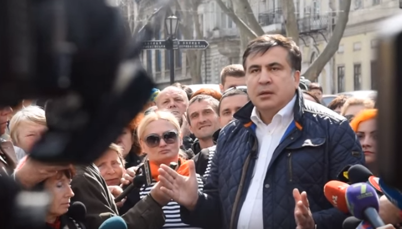 Саакашвили: Хапуги захватили власть в городе и области, захватывают власть по всей Украине
