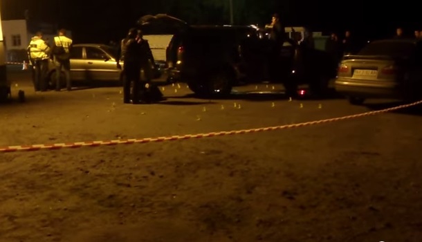 В Харькове батальон "Айдар" обстрелял пост ГАИ (видео)
