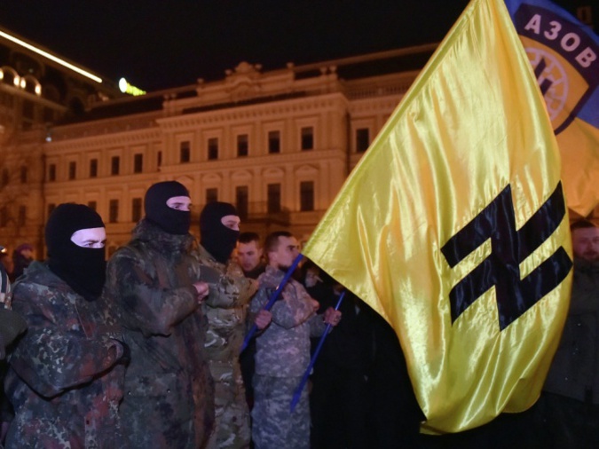 Военные инструкторы из Канады боятся работать с неонацистами из «Азова»
