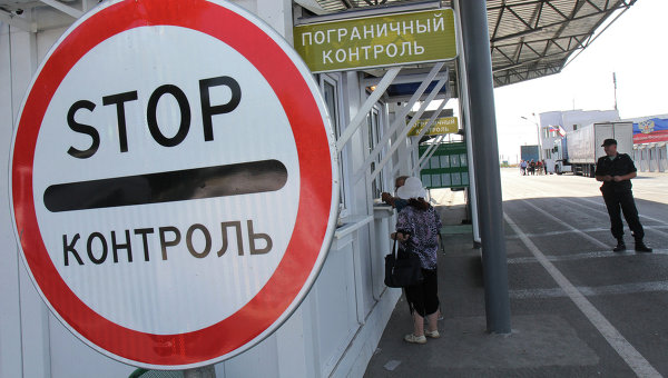Путин поручил оптимизировать работу на КПП между Крымом и Украиной