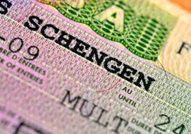 Франция приостанавливает  действие шенгенских виз на своей территории
