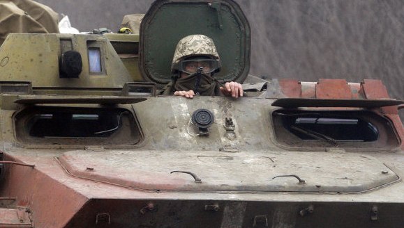 Украинский бронетранспортер "Дозор-Б" окрестили "Позором"