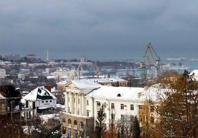 В Севастополе прошло очередное заседание  оперативного штаба по ликвидации ЧС: с  последствиями похолодания справляются
