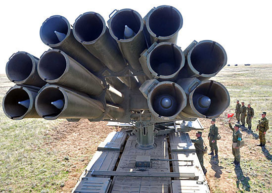 Украинская армия воюет просроченными боеприпасами с непредсказуемой траекторией