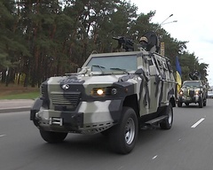Автомобили национальной гвардии МВД Украины