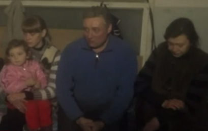 Ополчением были эвакуированы мирные жители Углегорска (видео)