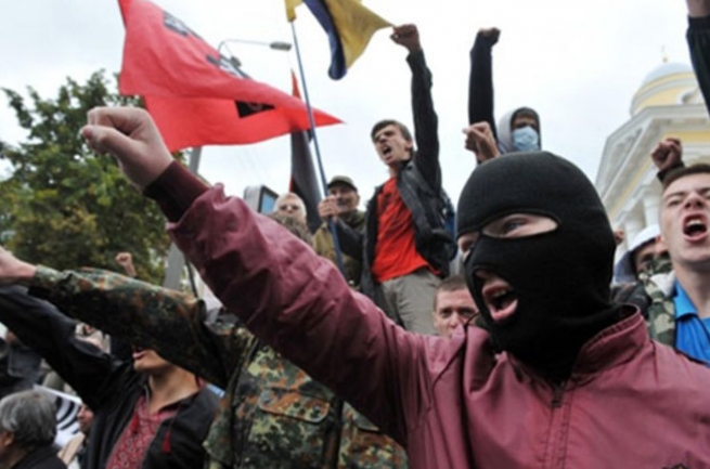 Украинские националистические организации  обещают устроить «русский погром»