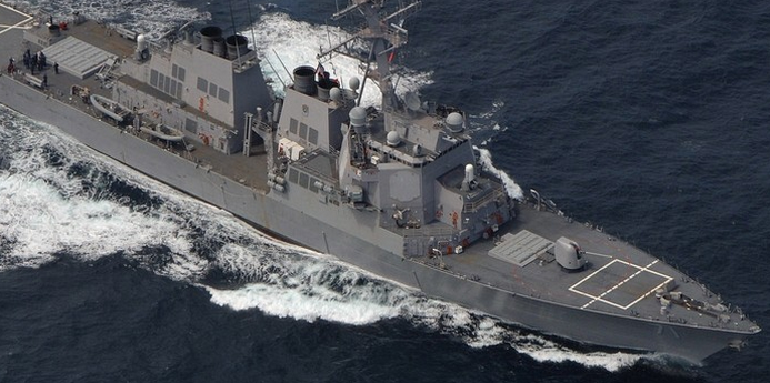 Эсминец ВМС США "Росс" 21 мая войдет в Черное море