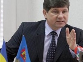 Мэр Луганска потребовал у хунты прекратить карательную операцию против населения
