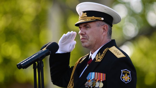 Украина обвинила командующего ЧФ в "оккупации" Крыма
