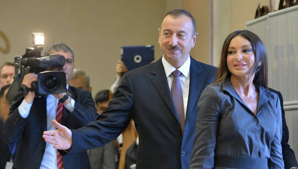 Как Алиевы у Меркель Азербайджаном торговали