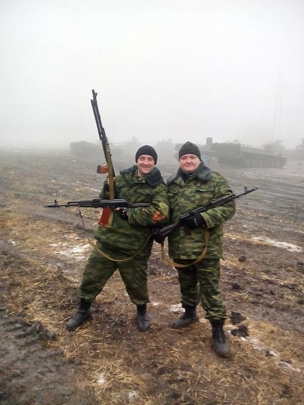Бойцы Армии Новороссии