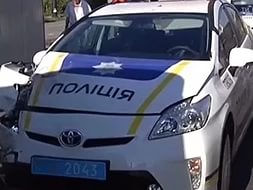 Полиция Киева наводит порядки (видео)