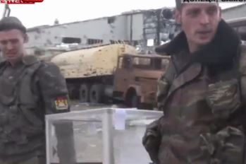 Ополченцы ДНР проголосовали на передовой  (видео)