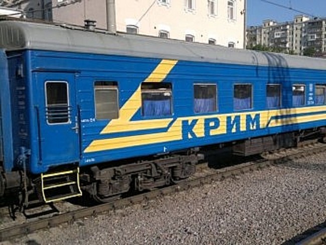 В Крыму запускают шесть дополнительных электропоездов