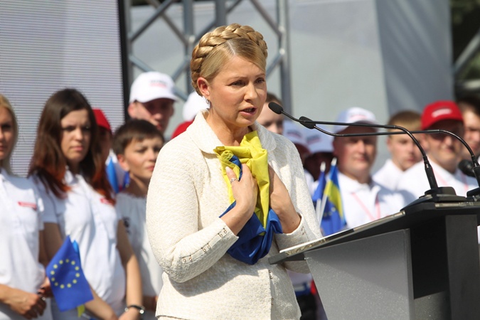 Тимошенко уступила первенство в "Батькивщине"