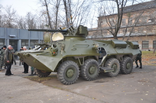 Украинские фашисты испытали новые БТР-3е1 (видео)
