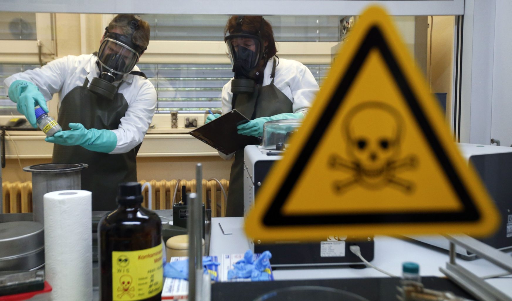 Эксперты подозревают, что ИГИЛ начал производить химическое оружие