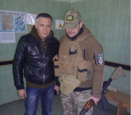 В Одессе доброволец из "Азова" получил по лицу