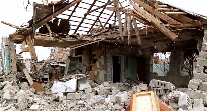 Станица Луганская разрушенные дома 11