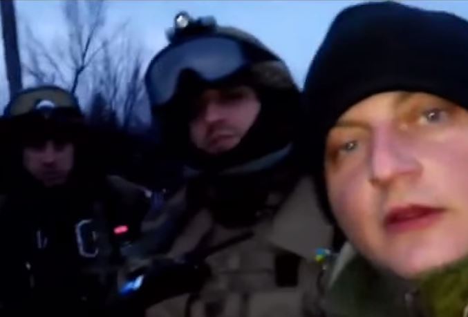 Обращение бойцов ВСУ к Порошенко (видео)