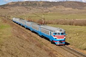В Крыму пригородных поездов станет меньше
