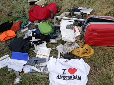 Багаж пассажиров разбившегося на Украине малазийского боинга