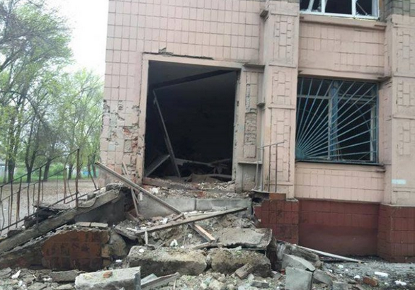 Три мирных жителя ранены в результате ночных обстрелов Ясиноватой и Донецка