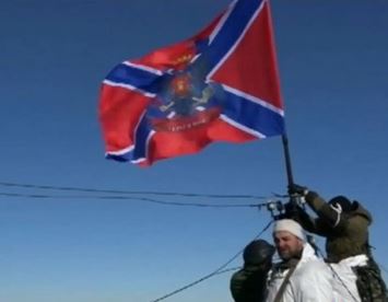 Над Дебальцево поднят флаг Новороссии! (видео)