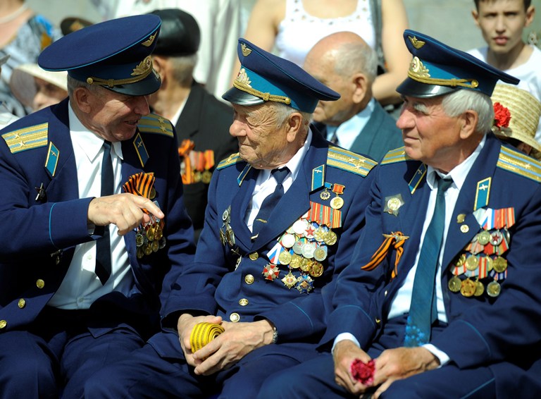 Пенсионный фонд готовит выплаты ветеранам ко Дню Победы