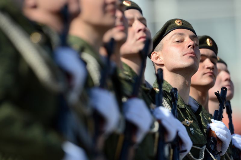 Развитие группировки вооруженных сил России в Крыму