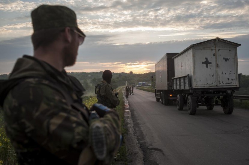 Операция "Свидомые мертвецы": Ополченцы Безлера вывезли трупы из Луганского аэропорта