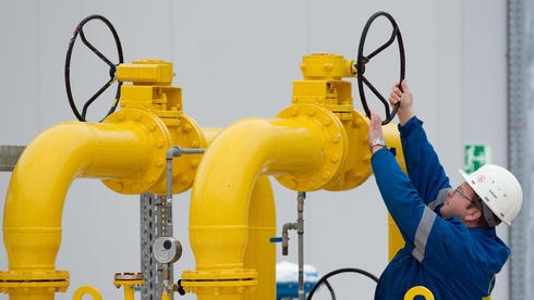 Германия — Украине: за газ надо расплачиваться